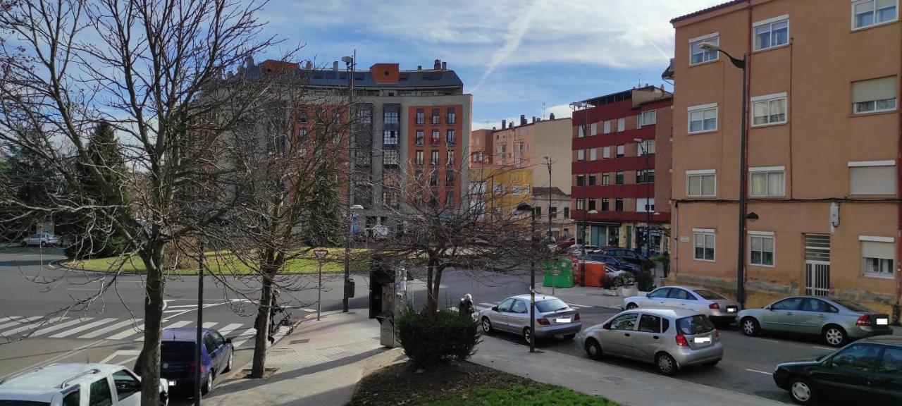 Precioso Apartamento Con Patio Zamora Luaran gambar